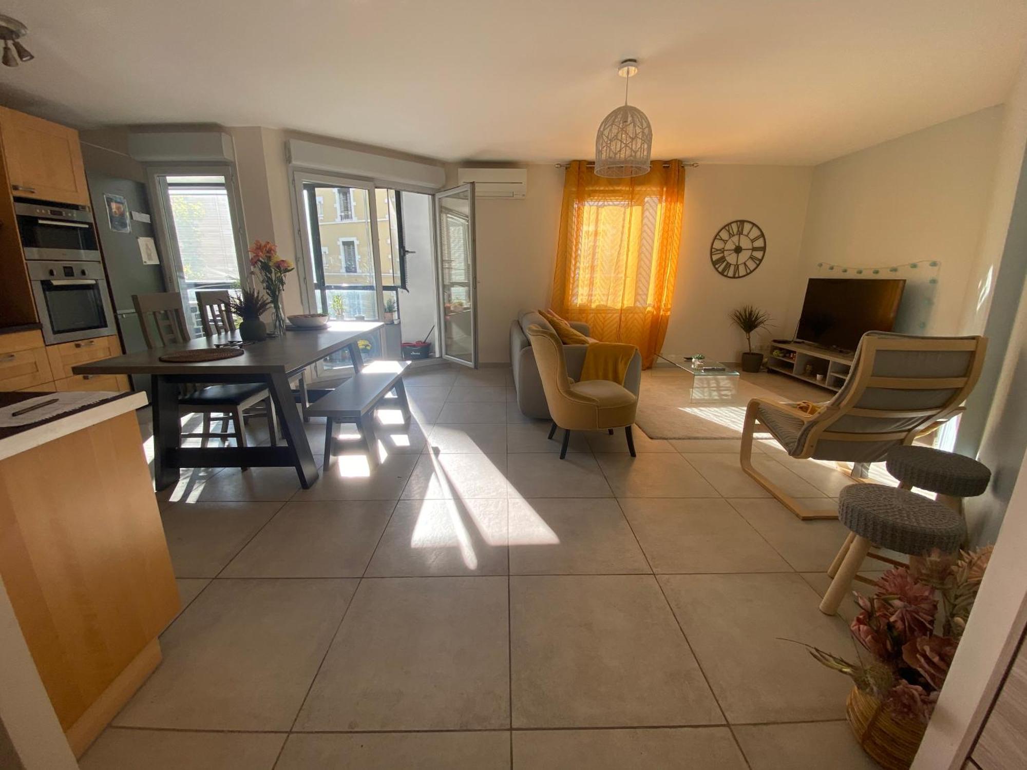2Bhk Entire Apartment Fully Equipped 84M2 Lyon Extérieur photo